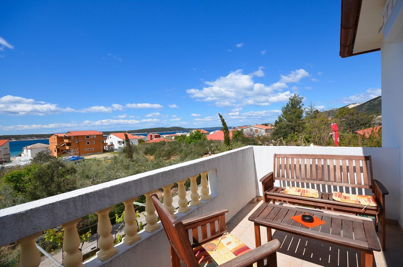 Apartments Biserka Barbat na Rabu Eksteriør bilde